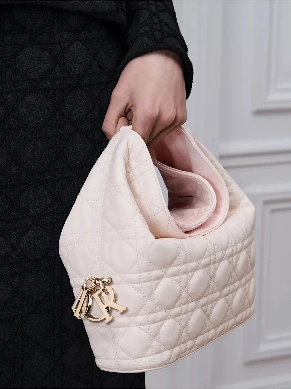 Dior received as